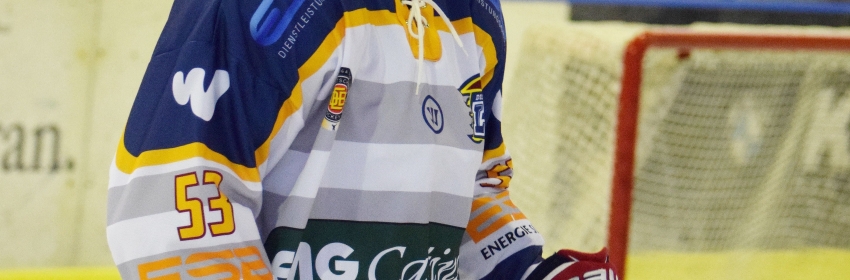 Eishockey  Oberliga Loewen testen in Kitzbuehel