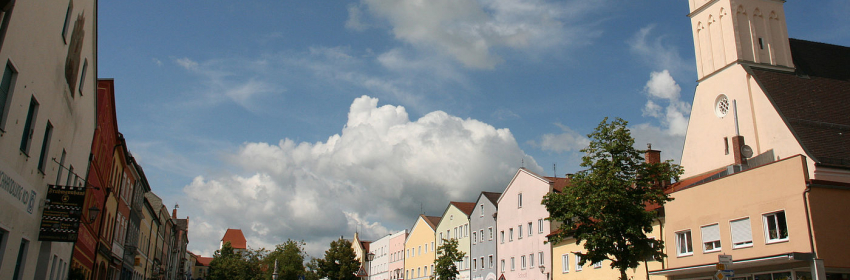 Foecki NEWS Stadtplatz Neumarkt St Veit wird Saniert