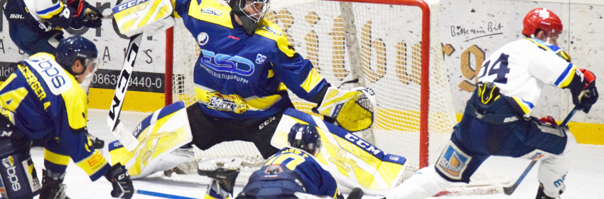 Eishockey Bayernliga EHC Waldkraiburg mit Sieg gegen Schweinfurt